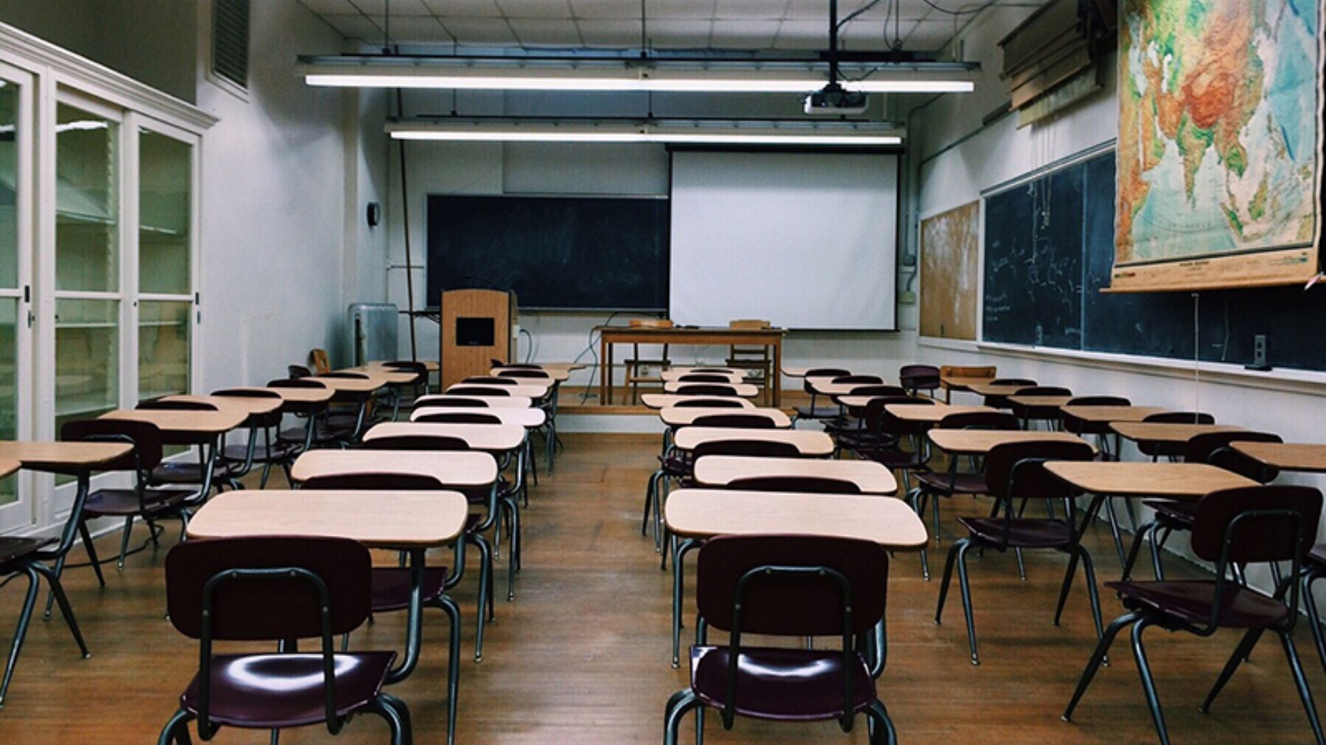 Organizar antes de crescer: o que aprendemos ao estruturar novas frentes de receita em uma escola